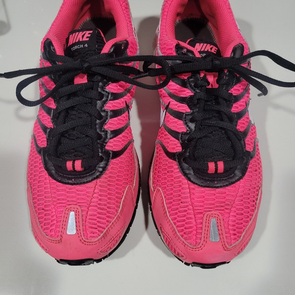 Nike Torch 4